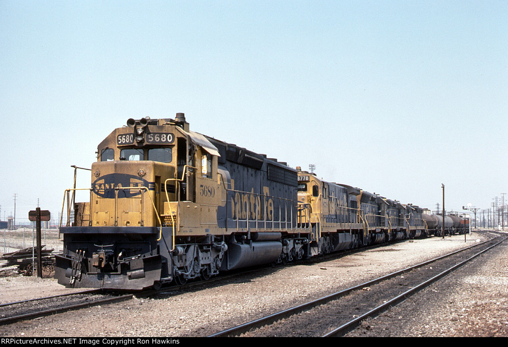 ATSF 5680 (REPOST)